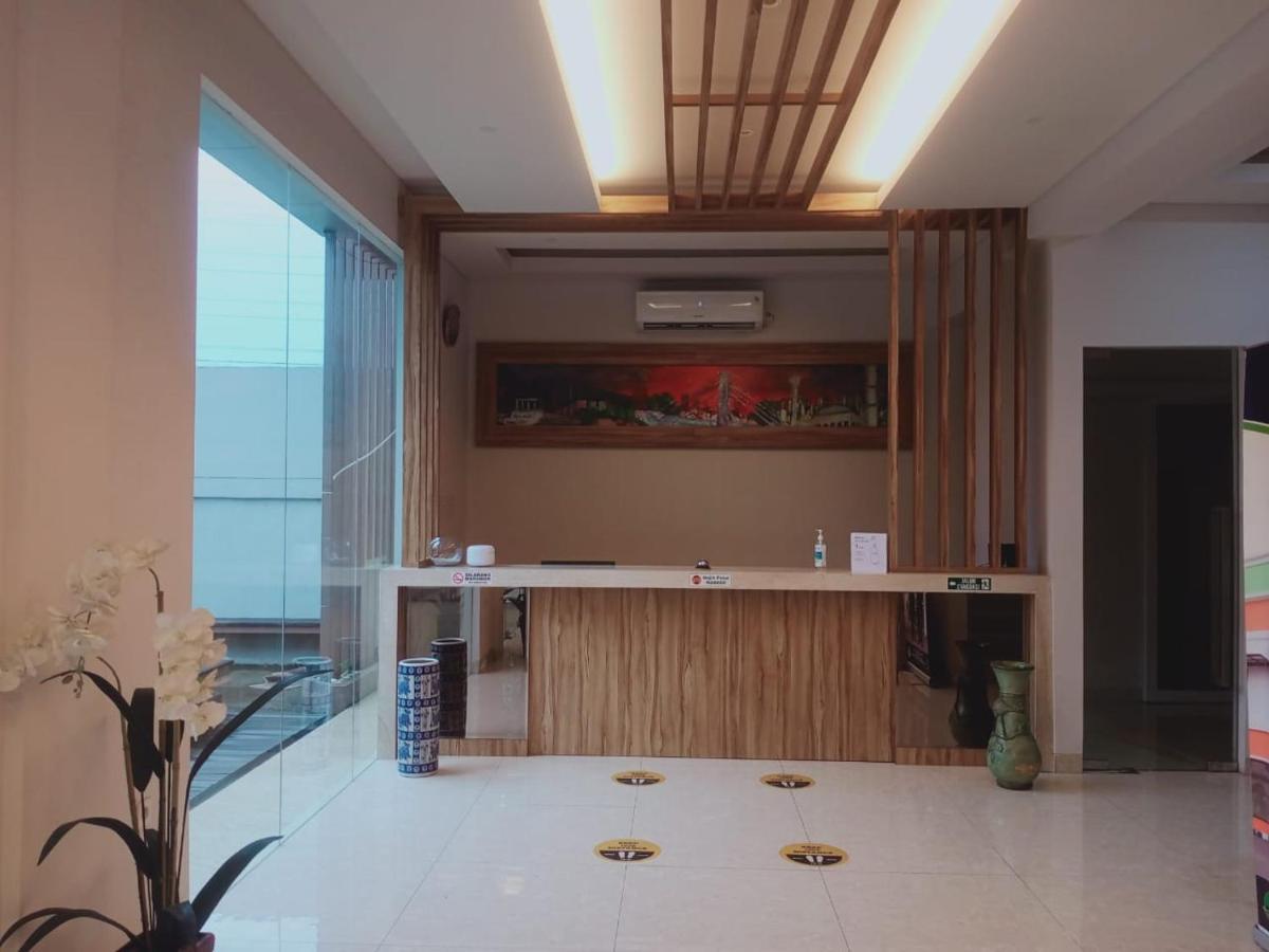 Oyo 90102 Edotel Hotel By Dbest Hospitality 반둥 외부 사진
