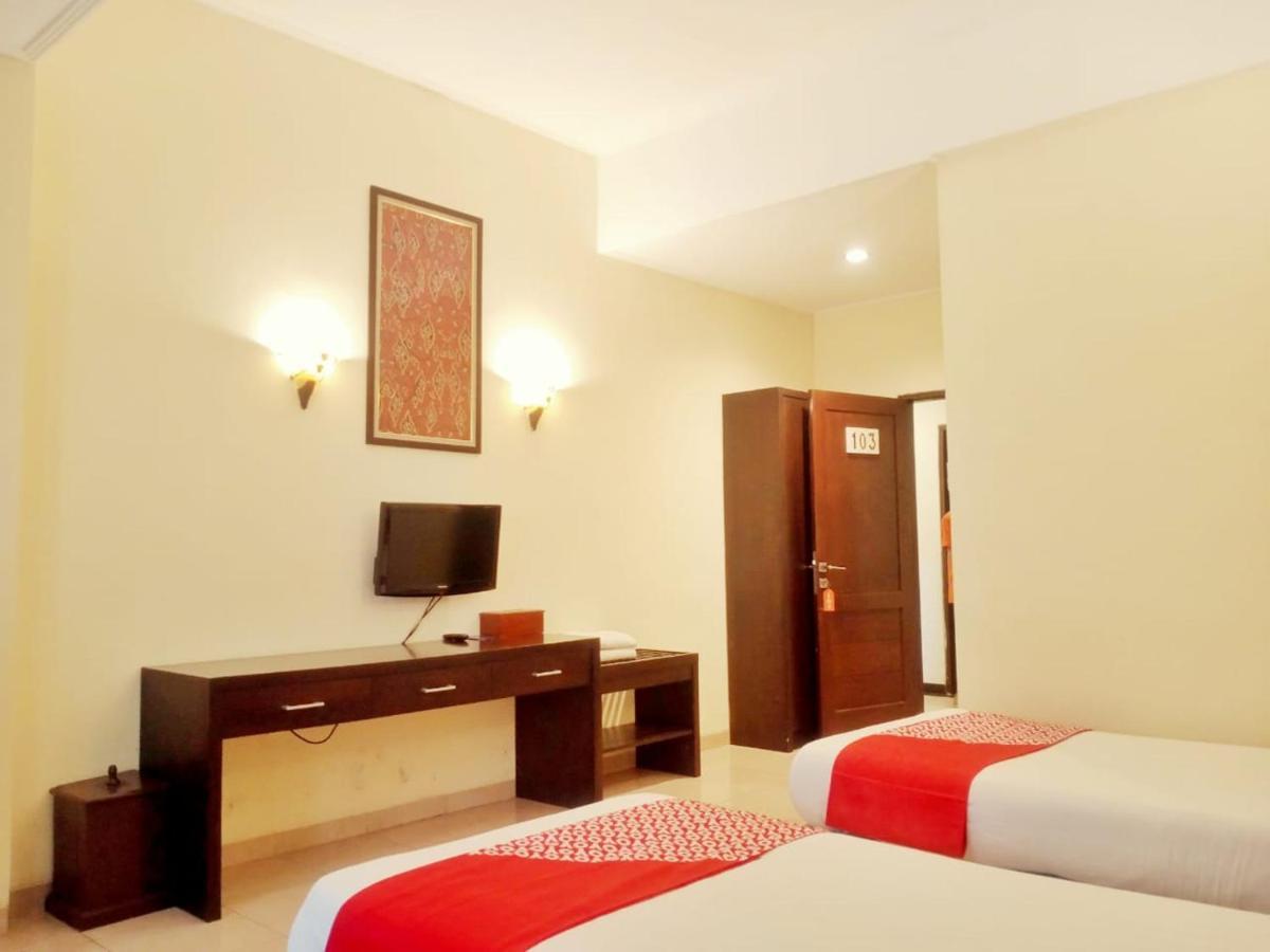 Oyo 90102 Edotel Hotel By Dbest Hospitality 반둥 외부 사진