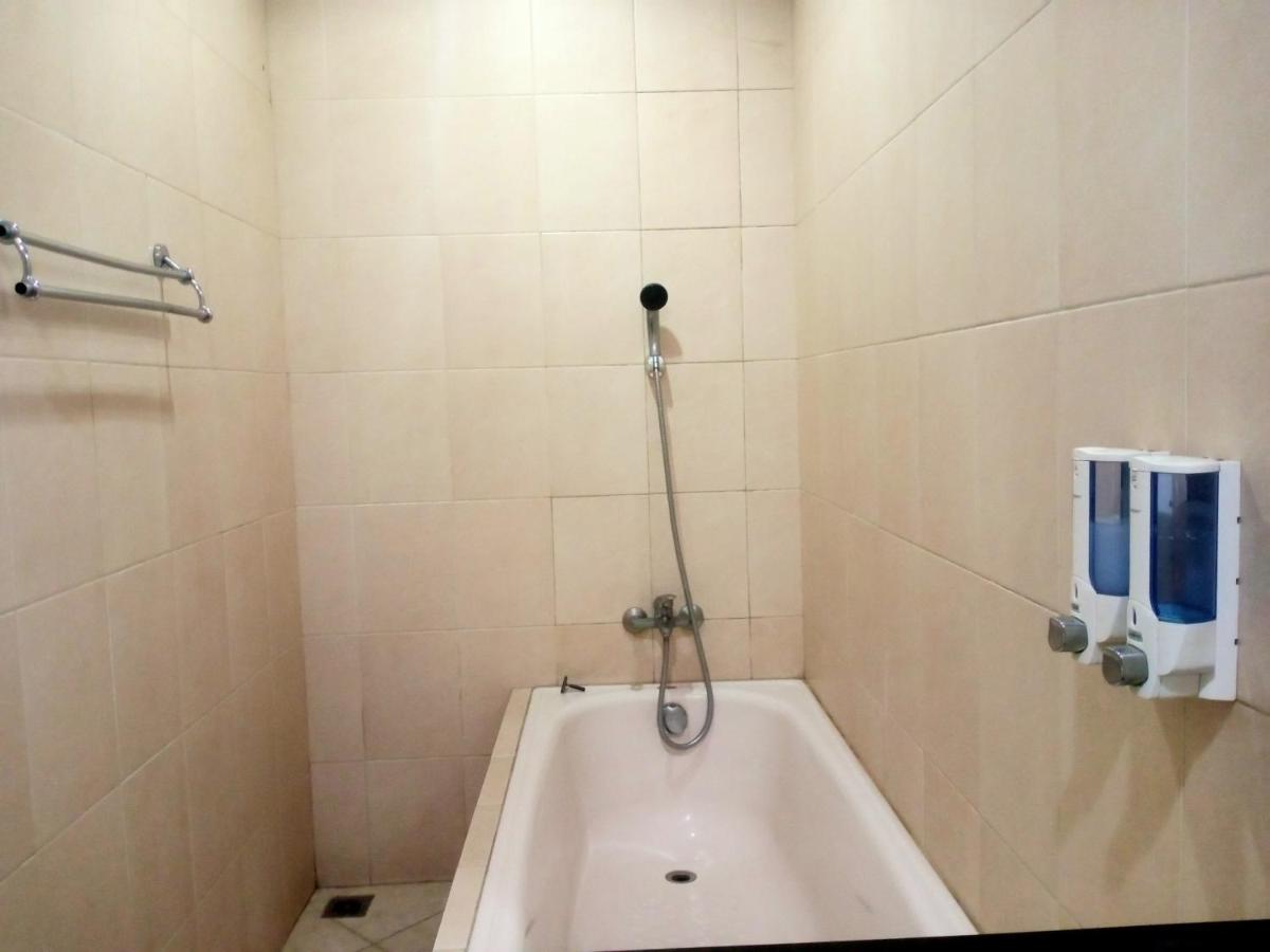 Oyo 90102 Edotel Hotel By Dbest Hospitality 반둥 외부 사진